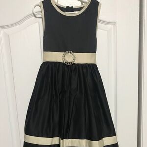 Girls Beautiful Holiday Dress